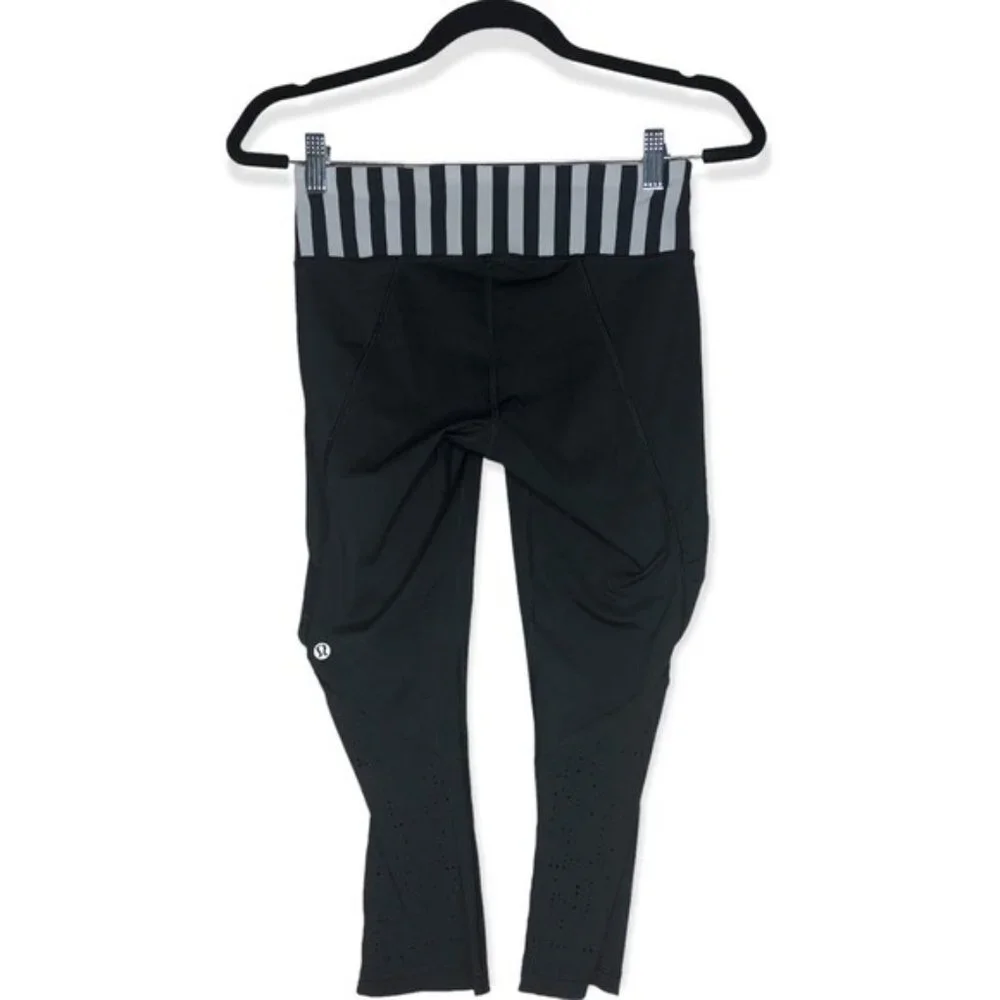 Lululemon Cropped Leggings Water Bound Size 4